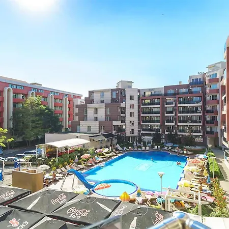 Admiral Plaza A 11 Sunny Apartman *